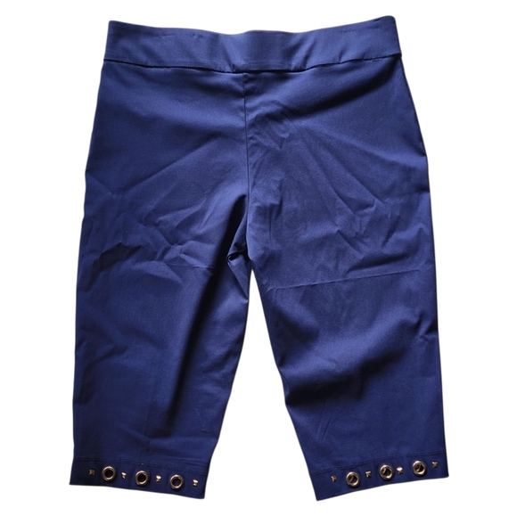 C.D. Petites Navy Pull-On Capri Pants LP Grommet Hem Stretch Cathy Daniels - Picture 2 of 5
